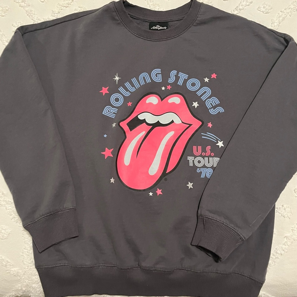 Rolling Stones Graphic Sweatshirt *size large but fits small/medium*